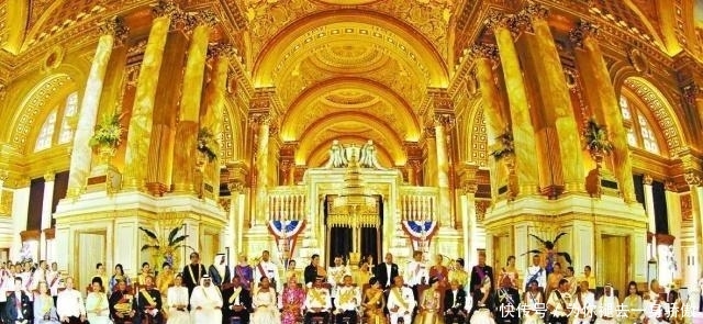 的国家,选择共和制还是君主制,81年变了7次!