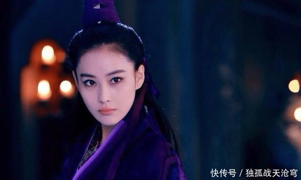 『江湖中』《神雕侠侣》中,此女武功实力远超黄蓉跟李莫愁,不是小龙女