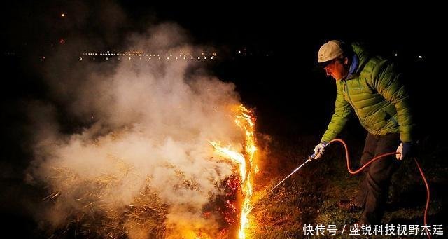  [秸秆]黑龙江9月秋收开始秸秆再次成难题，不让焚烧秸秆农民犯了