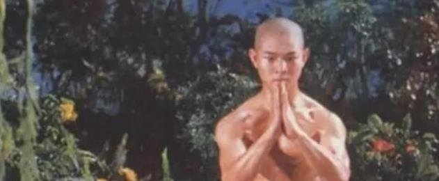 『功夫巨星』都是功夫男,李小龙腹肌精悍,李连杰没腹肌,最后一位厉害了