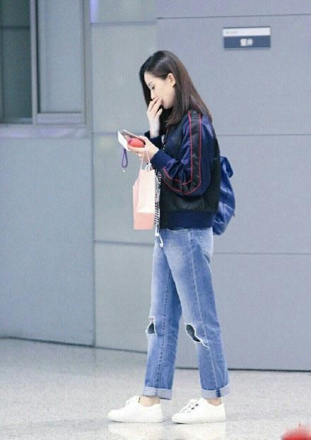 早秋不愁没裤穿 看杨幂袁珊珊刘诗诗金小妹的牛仔裤N种搭配