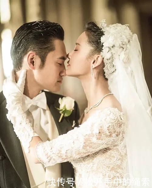  『婚纱』盘点女明星婚礼时的婚纱造型，网友：审美真的很重要