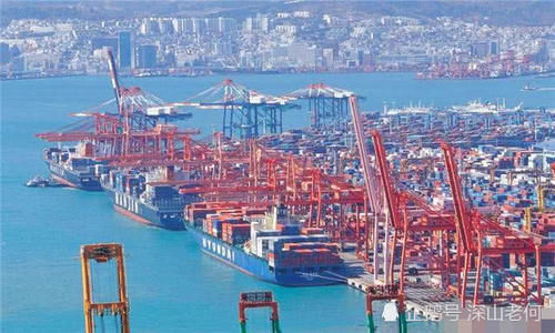  「唯一」中国唯一能和四大直辖市相提并论的省会城市，被誉为千