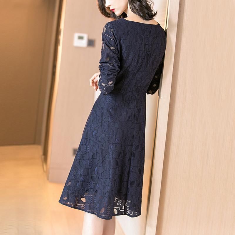 40岁女人在美也要会打扮，属于这个年纪的仙女裙，谁穿谁美嫩