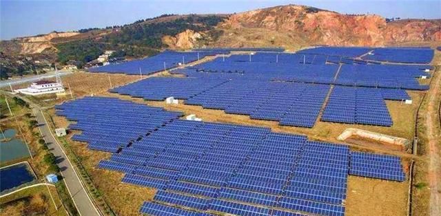 霸气！中国耗资88亿，建全球最大光伏电站，绵延40公里，位于山西