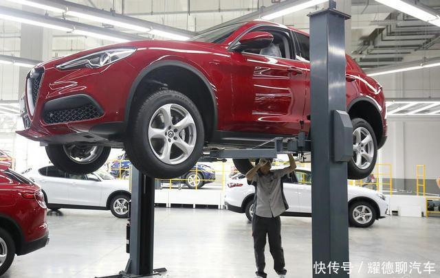 高速行驶怎么开？这几个动作绝对能要你的命！高速一定不能做的