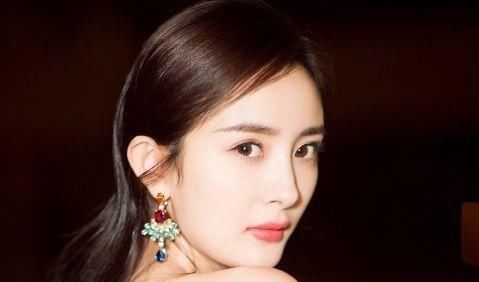  「不长痘」明星为什么熬夜不长痘呢？原来是坚持做这3件事，难怪皮肤这么好
