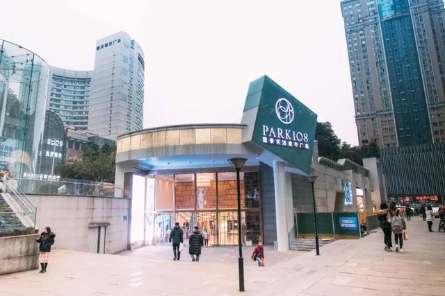 解放碑，凭啥子代表重庆？