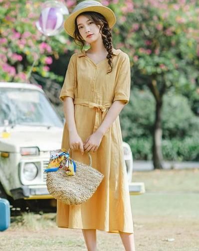  『宽松款式的衣服』肚子赘肉太多穿衣服不好看？教你几个小技巧，搭配显瘦又时尚