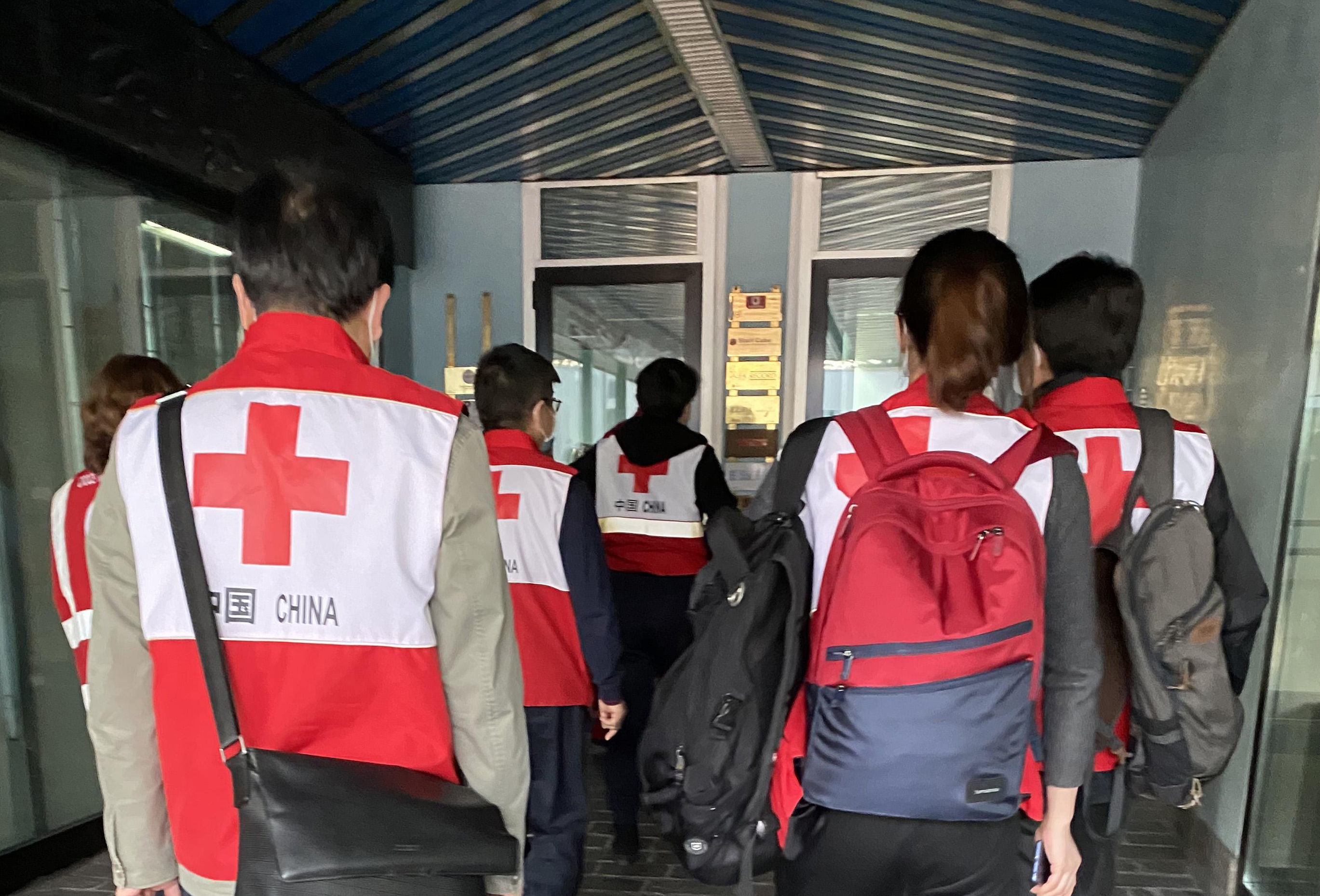  【中国医疗】国际时评 |“最美逆行者”抒写人类命运与共的时代篇章