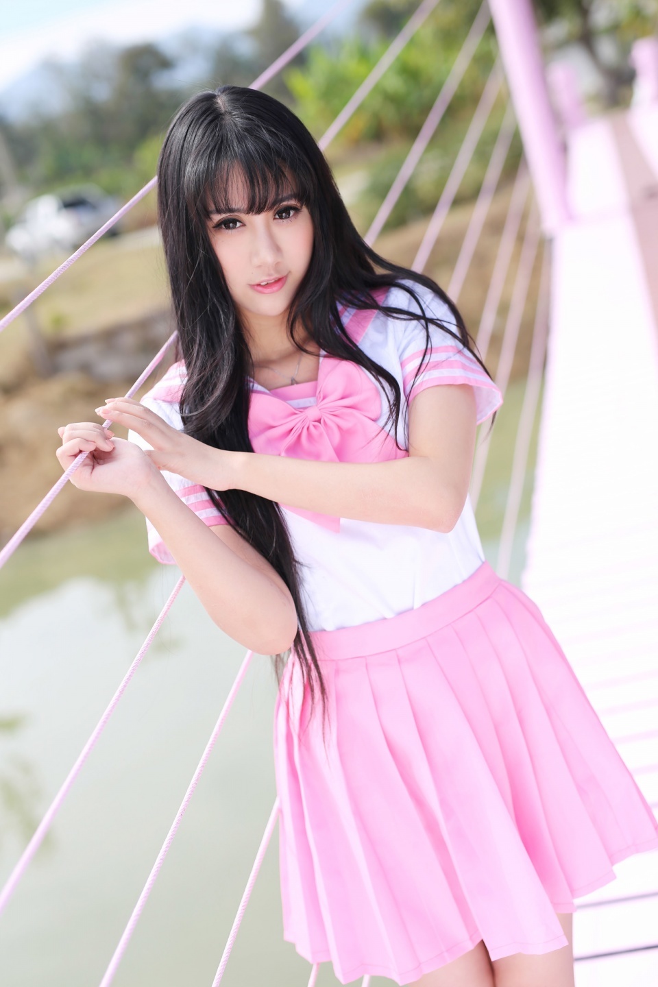  写真：青春美少女杨小青外拍写真，粉色连衣裙青！