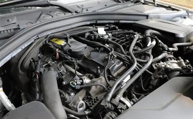  stat_3134698939:zm.news.so.com:5Zu96ZmF5Zyo57q/572R56uZ男人永远绕不开3系，18款320i圆你“操控梦”