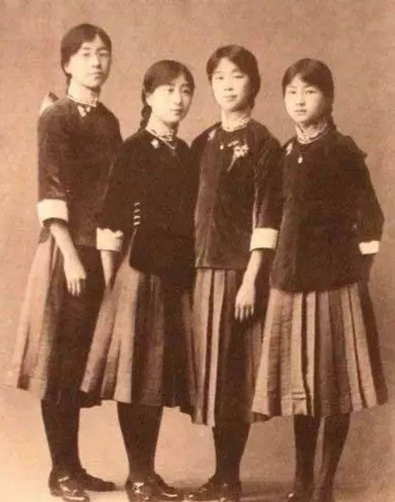  民国时期：100年前的民国女子潮爆了！猜猜谁是民国第一“时髦精”？