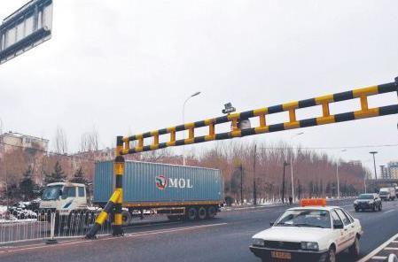 崔永元怒斥这种现象，毁车伤人事故频发，为什么不被制止？