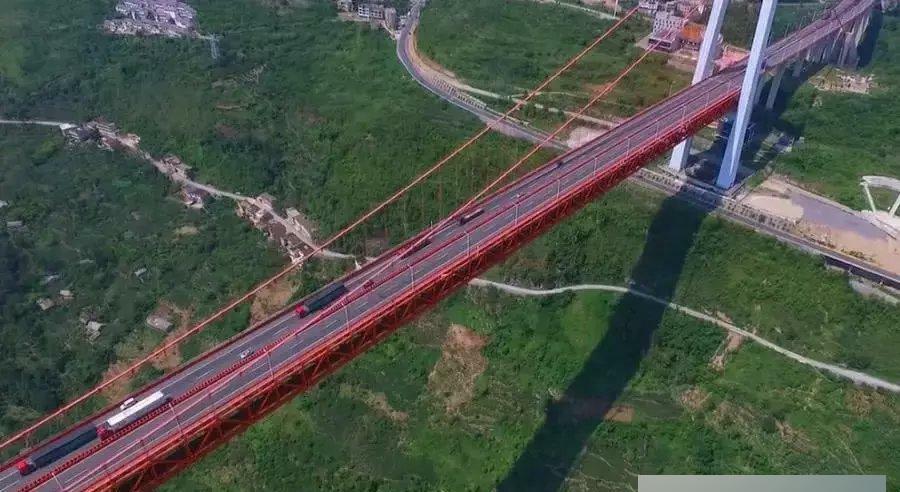  「绳子」印度： 中国用绳子固定桥梁怕是要断, 中国： 你能弄断