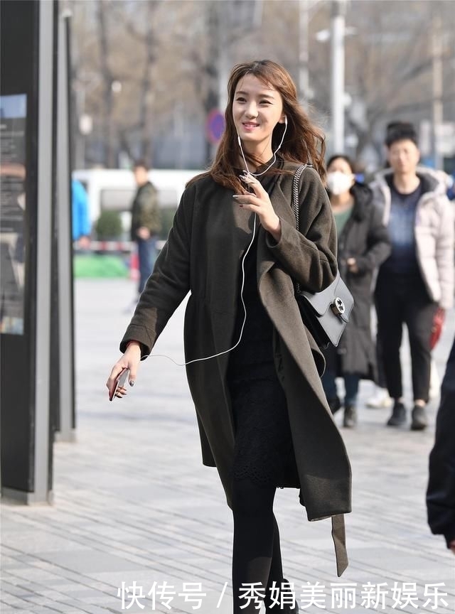 『气质』高跟鞋彰显出曲线美感,也显得身材苗条