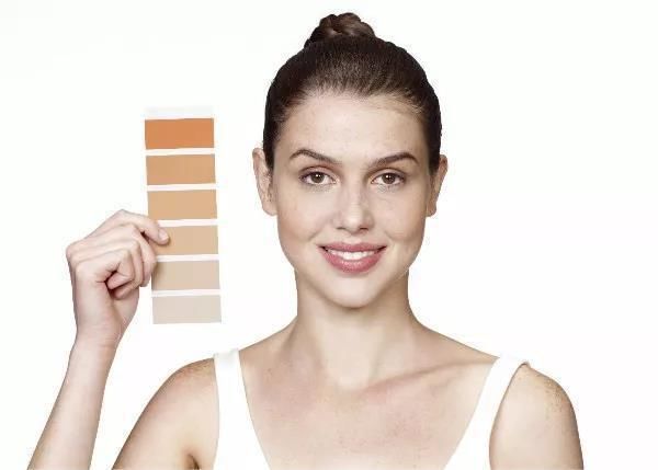 祛斑淡斑有那么难吗?学会这三招，祛斑就是那么简单