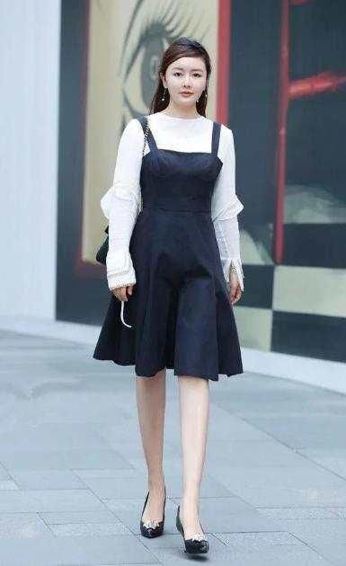 街拍: 这些美女浑身上下都是亮点, 图7差点亮瞎我