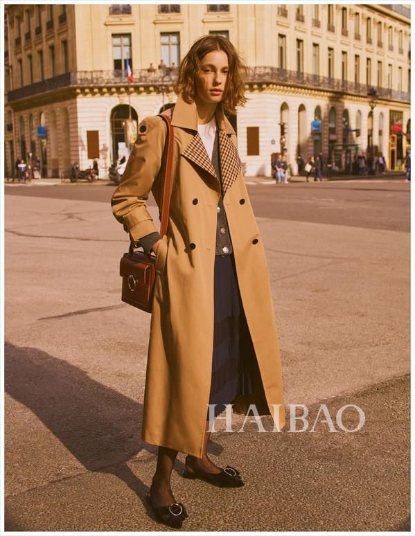 Claudie Pierlot 2018秋冬女装系列Lookbook：森林女孩与时尚探险