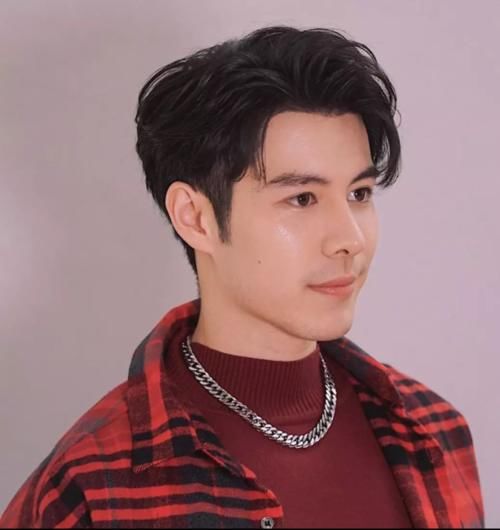 #款发型#春夏季最受欢迎的4类男发,清爽时尚最帅气,你最喜欢哪一类?