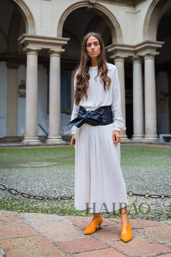 支招| 想要遮住梨形身材?这样穿，不“瘦”十斤算我输!