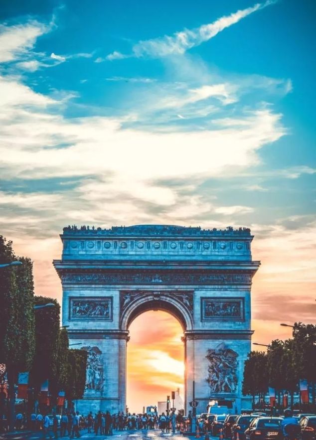 欧元再降，英镑暴跌，是时候去欧洲捡漏啦