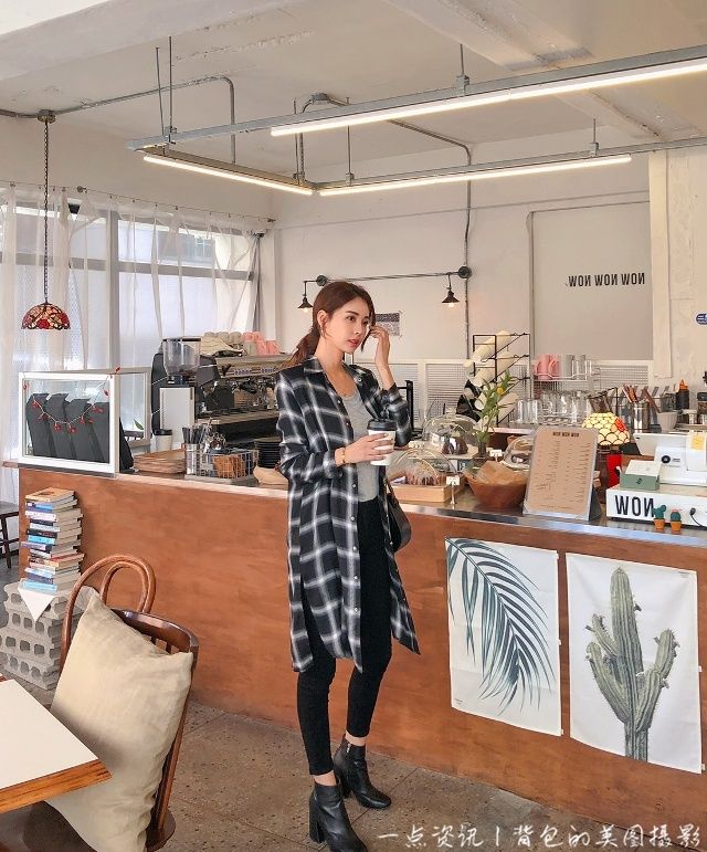 人像摄影：小姐姐露出白皙的大长腿十分吸睛