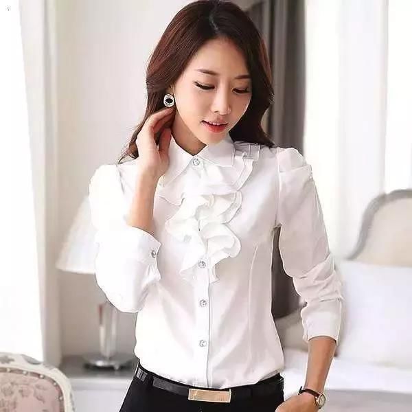 女生穿衬衫塞不塞裤子？别纠结，看看马伊琍，杨颖为你正确示范