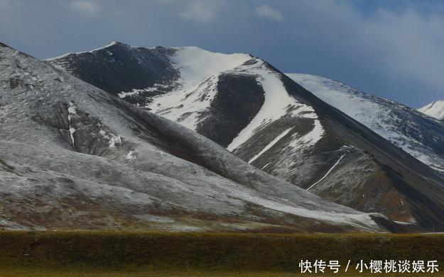  归属于@这个小镇有1.4万平方公里，人口不到3000，是中国最大一