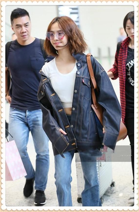 当84斤蔡依林与80斤王子文同穿露脐装，网友：再也不敢节食减肥了