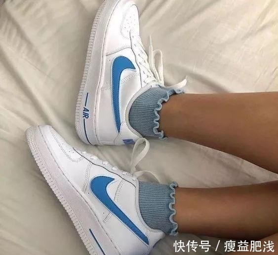  单品■让人欲罢不能的彩色单品，你穿对了吗？