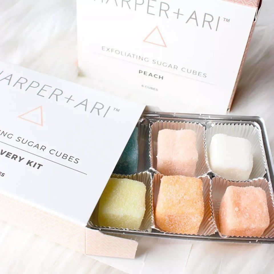 七夕节快到了，如何让他眼中的你美过一水女明星?