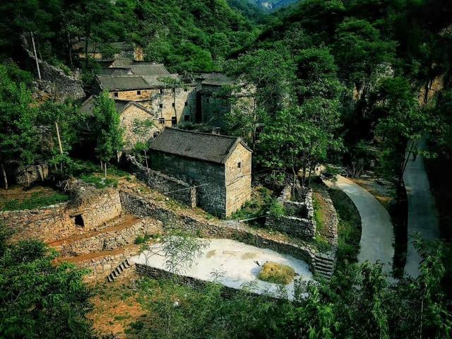 河南最神秘的村落，位于太行山深处，如今几乎成为空城！