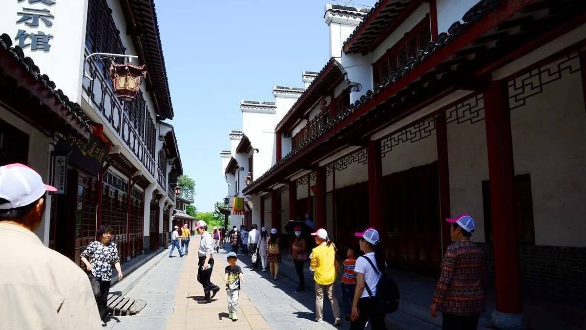 南京最低调的老街，被誉金陵第一古街，是华东保存最完好古建筑群