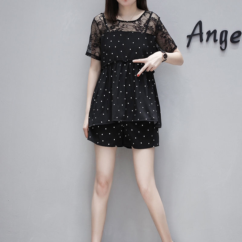 哪个缺德鬼设计“勾魂套”，凸显魔鬼身材婀娜又多姿，浓浓女人味