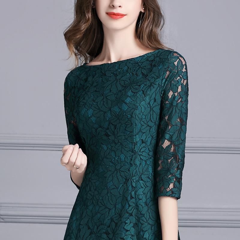 40岁女人在美也要会打扮，属于这个年纪的仙女裙，谁穿谁美嫩