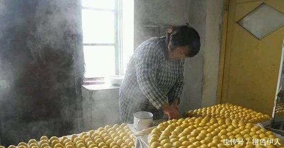 『贫血』这样做粘豆包,新手也能做,咬一口满嘴馅料,美味还防贫血