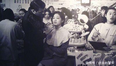  街头|90年代深圳老照片： 经济发展迅速, 街头随处可见大哥大和
