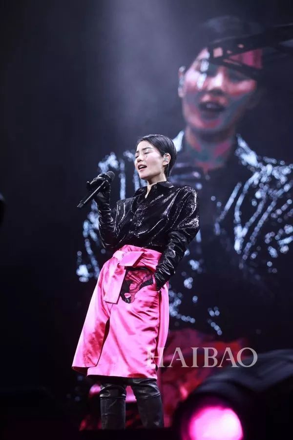 种草| 王菲郑爽"伪短发"太强了吧，舍不得剪发这样就对