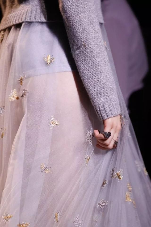 时尚圈里的动物世界?动物上身也要了解背后的故事!