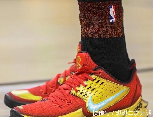  『球员』NBA球员上脚：欧文这赛季穿的球鞋，这些配色很有纪念意义！