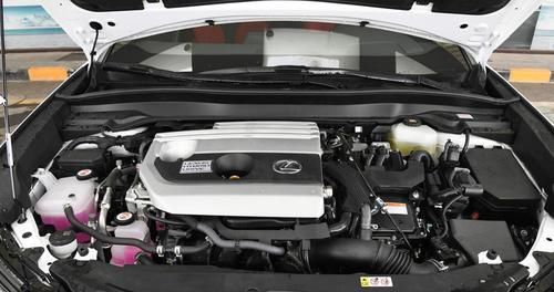  「采用」品质兼质量进口豪华SUV，2.0T混动系统，8.5破百油耗低至4.6L