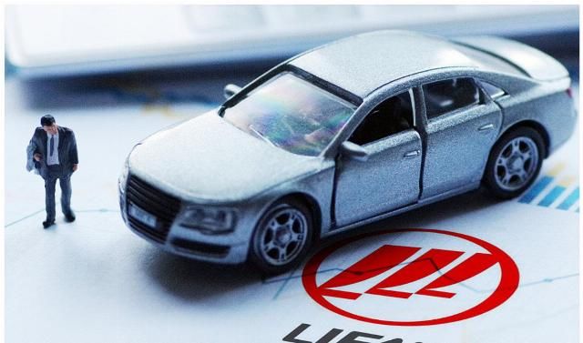  『摩托车』“摩托车巨头”陷入低谷，库存积压，负债累累，车主：名字没取好