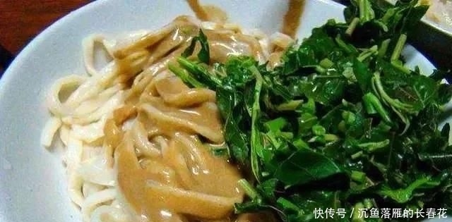 芝麻酱糖饼@北京必吃的19种美食!都吃过的才是地道北京人~