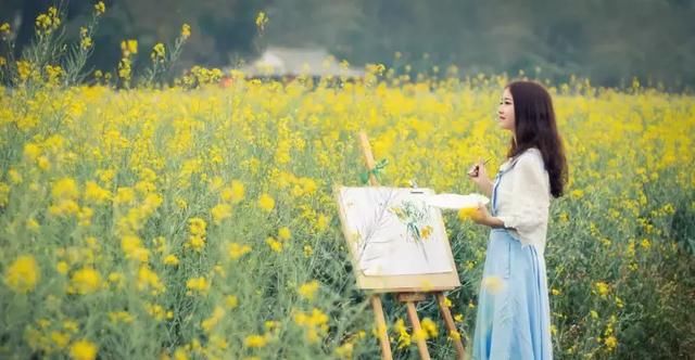 “最美乡村”的称号的婺源花开得美爆了！