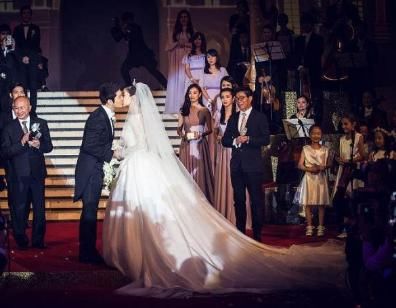 模范夫妻被卓伟曝光不雅照?原来一切都是骗人的网友:全都是泡沫