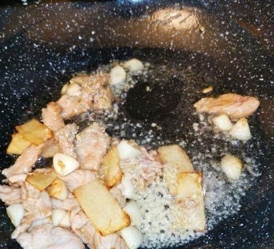 『鸡胸肉』好吃到飞起的东南亚家常香茅茄子,这样做0失败