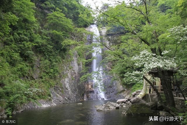 一脚踏2省，半仙境半人间，还是中国“0差评”景区，你去过了吗?