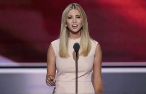 伊万卡为何这么美？看看她的穿着“凸显身材”！你不得不服