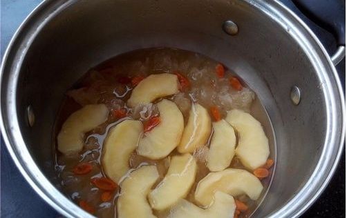 苹果这样煮,每天喝一碗,15天减掉10斤,大肚腩也没有了